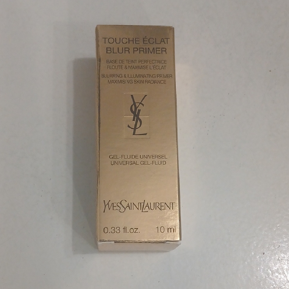 Yves Saint Laurent Touche Éclat Blur Primer in Gold Box